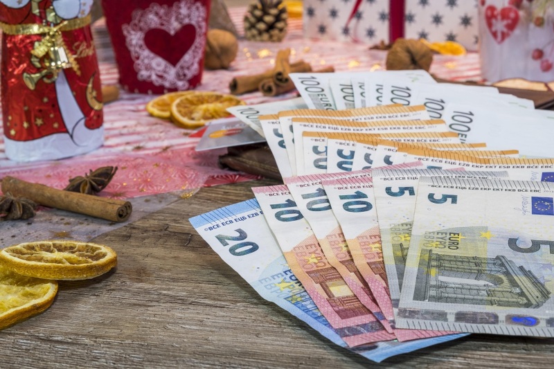 Cuánto dinero puedes dar a un familiar sin tener que pagar o justificar
